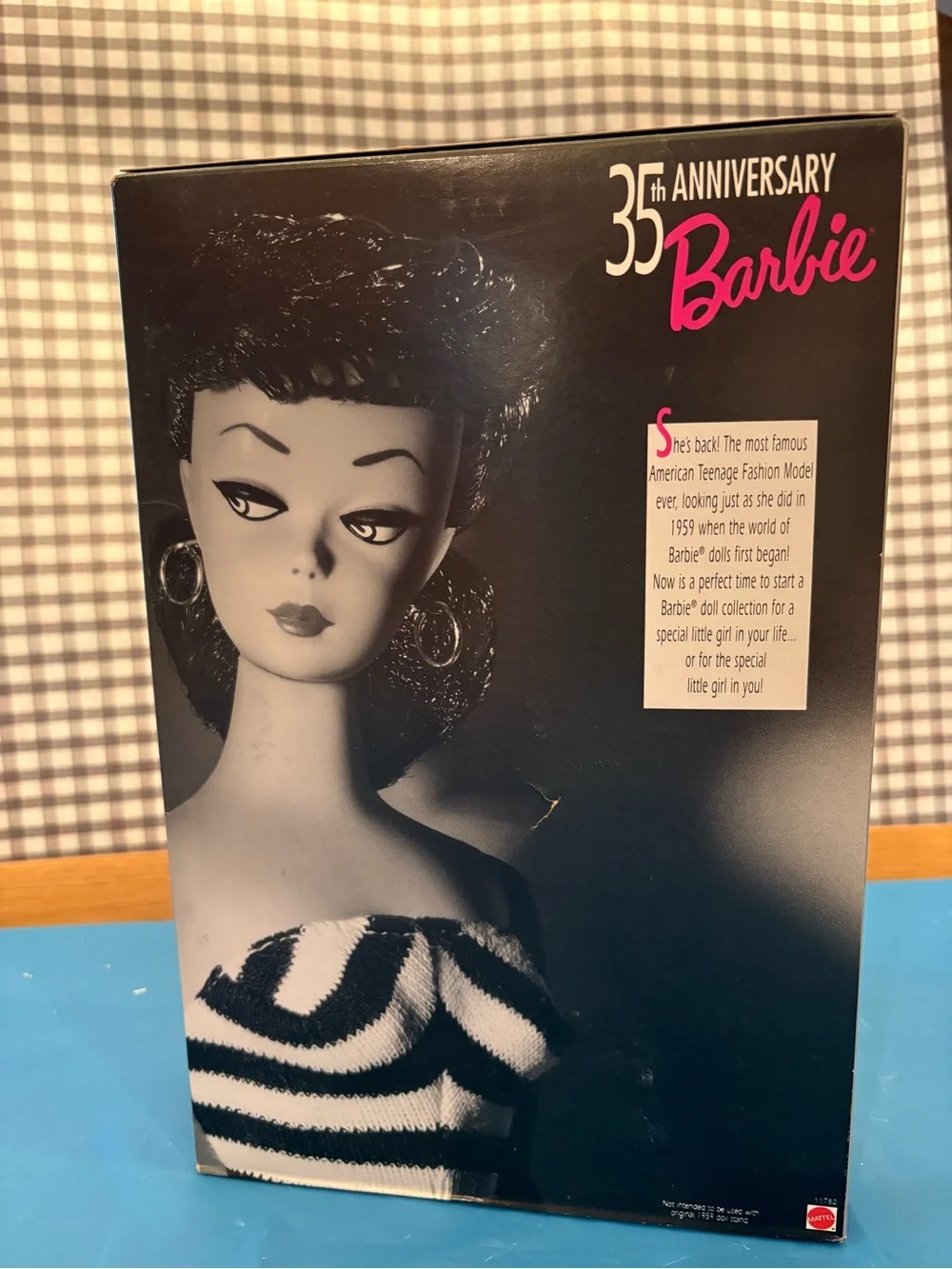 Mattel 35th Anniversary Barbie 1959 Reproduction Special Edition 1993 NIB